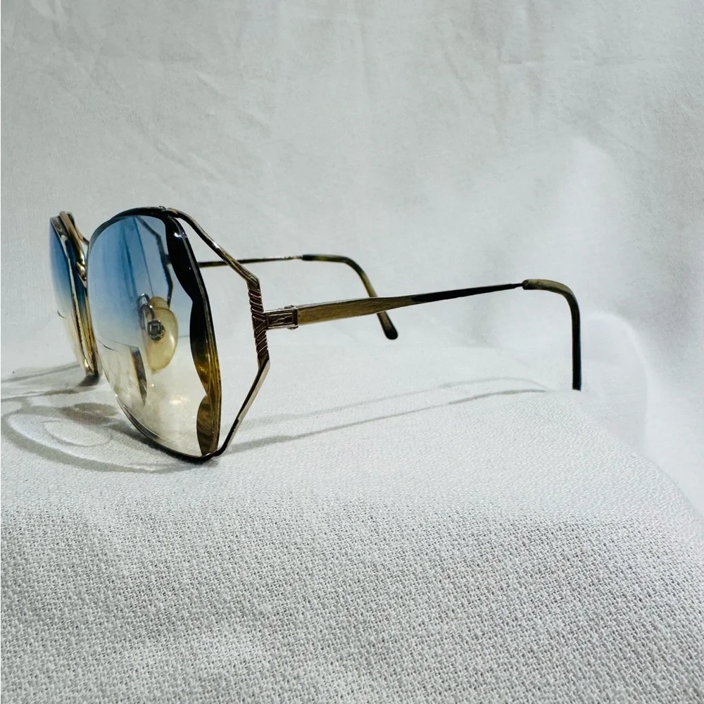 Vtg 80s Safilo Elasta Butterfly Sunglasses Blue Gradient Lenses Italy Oversized
